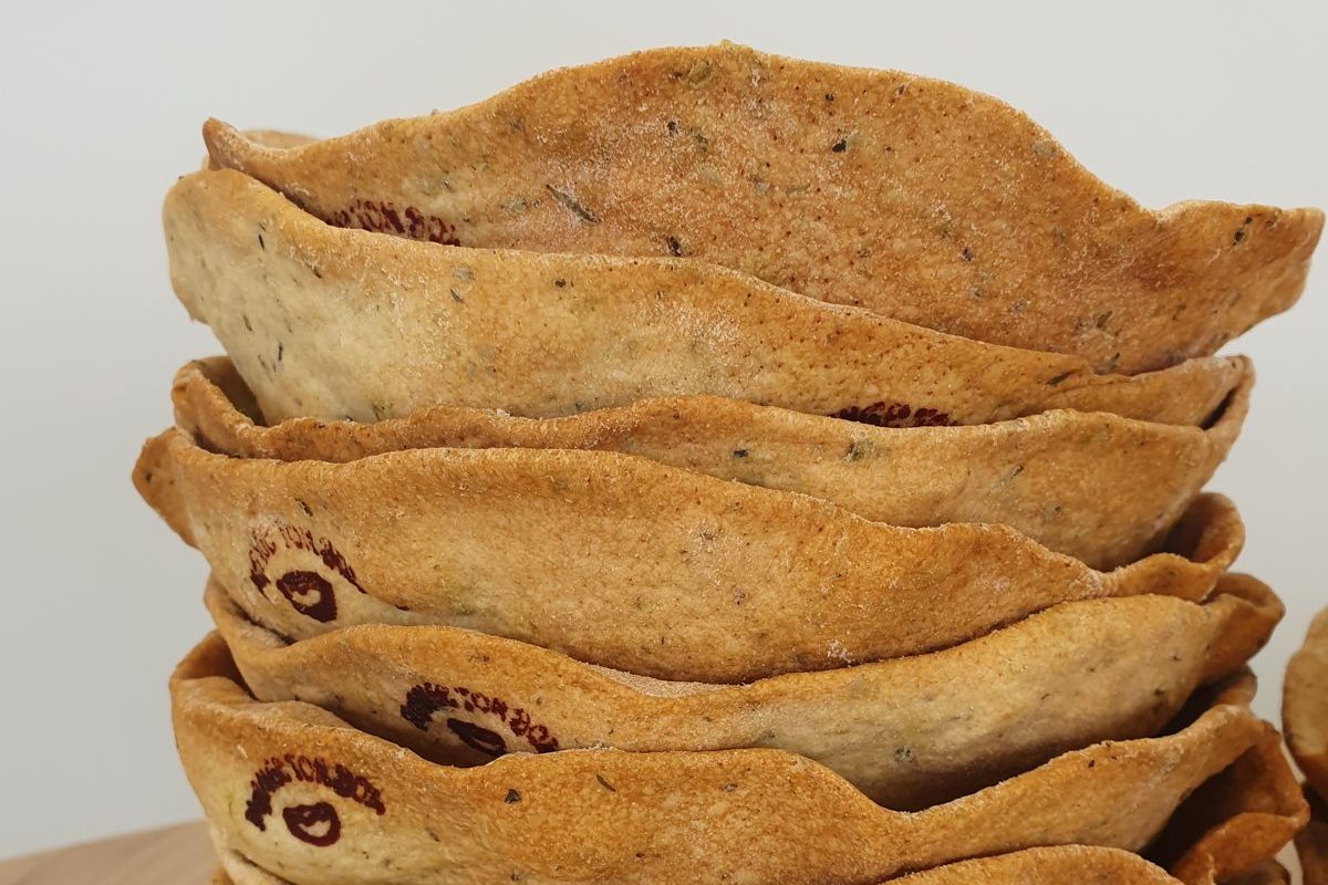 Bols comestibles Mange ton Bol empilés, fabriqués artisanalement en Ardèche